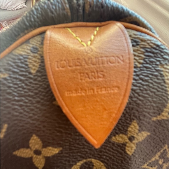 Louis Vuitton Speedy 30 - Picture 2 of 16